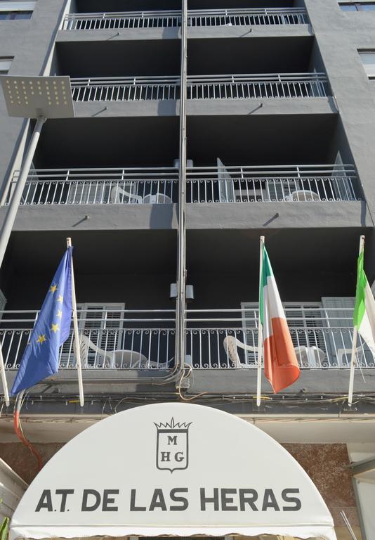 Apartamentos De Las Heras Ibiza-stad Buitenkant foto